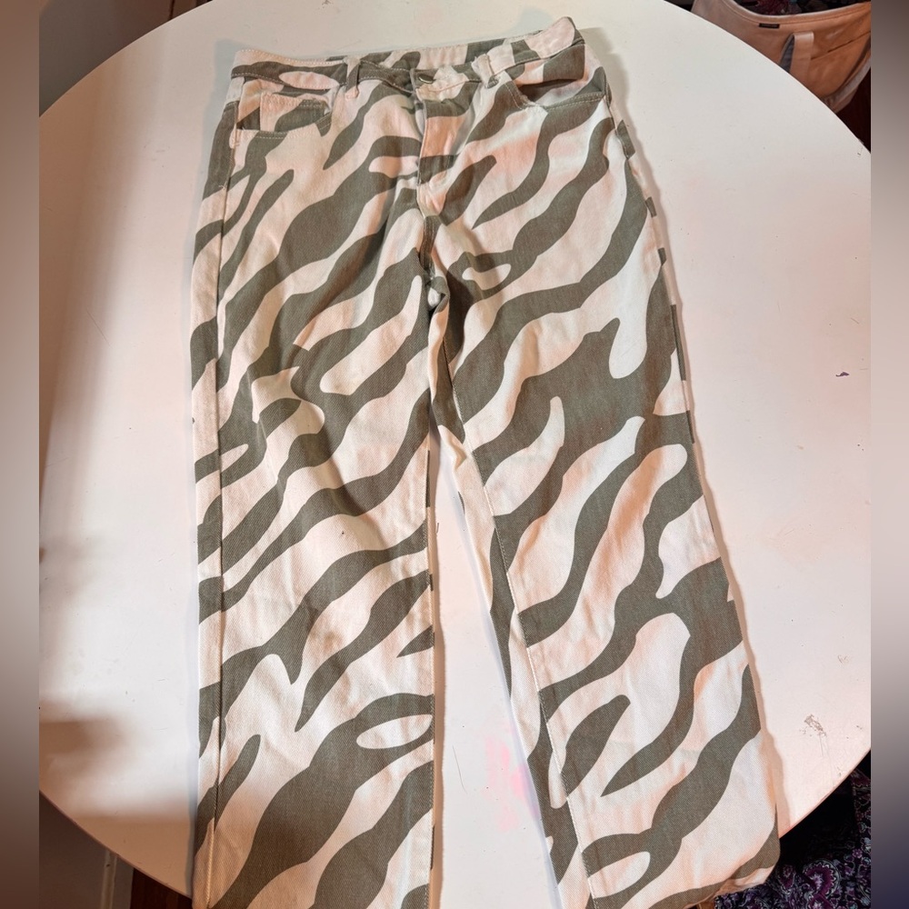 Chic Nation Zebra Print Pants - Green and White